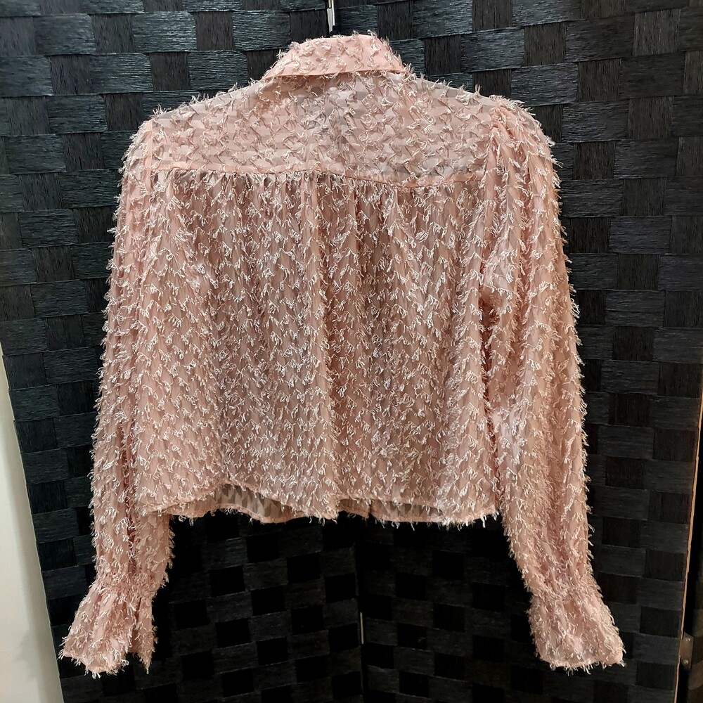 Pink Textured Button-Down Blouse - Picture 4 of 4